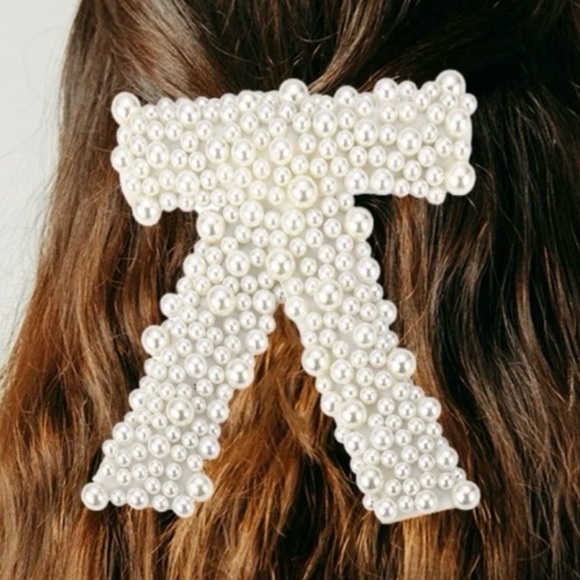 ✨FAUX PEARL‎ BEADED BOW HAIR CLIPS GORGEOUS CLIP ACCESSORIES-NEW-CREAMY WHITE - Picture 1 of 7